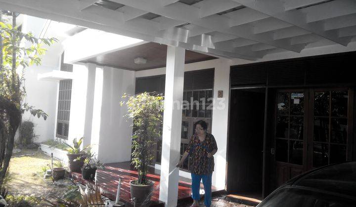 RUMAH BAGUS 2 LANTAI TENGAH KOTA STRATEGIS SIAP HUNI DI TURANGGA BANDUNG