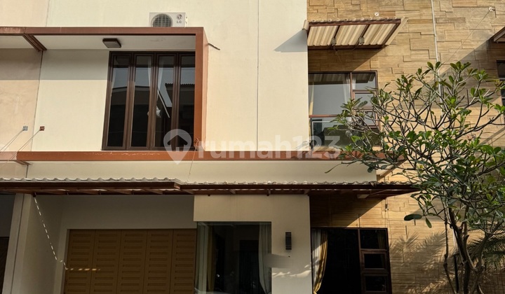 Jual Rumah Mewah Sutami Dkt Pvj, Rshs Hasan Sadikin, Rs.advent Jual Rumah Mewah Sutami Dkt Pvj, Rshs Hasan Sadikin, Rs.advent