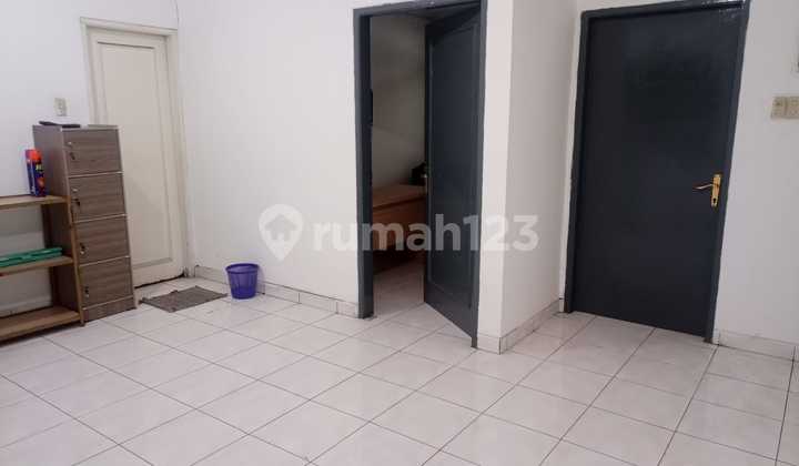 RUANG USAHA 2 LANTAI COCOK UNTUK SEGALA USAHA SIAP PAKAI DI HOLIS REGENCY BANDUNG
