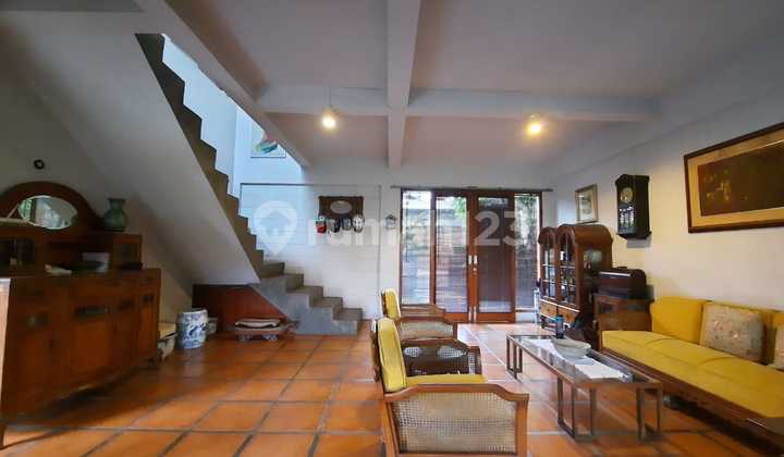 For Sale Serene House in Cigadung Near ITB, Unpad, ITHB, Boromeus Hospital 2