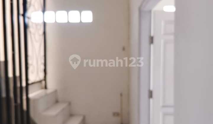 "Disewakan Ruko 3 Lantai Soreang, Ranca Upas, Ciwidey "Disewakan Ruko 3 Lantai Soreang, Ranca Upas, Ciwidey