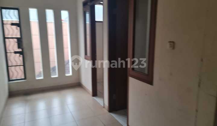 Dijual Jarang Ada Rumah Singgasanadarma Area Dkt Rs. Immanuel