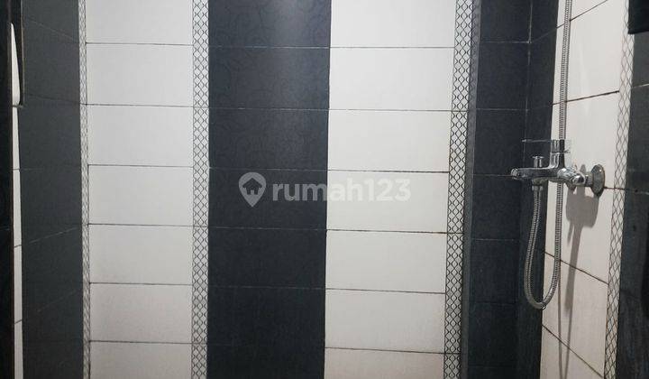 Rumah Luas Nyaman 2 Lantai Siap Huni di Soekarno Hatta Bandung 2