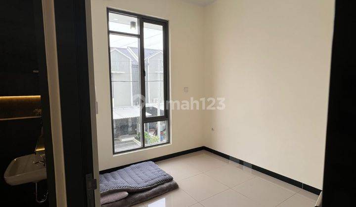 RUMAH BARU NYAMAN MINIMALIS MODERN SEMI FURNISHED SIAP HUNI DI TAMAN KOPO INDAH 5 TKI5 CLUSTER GARDENVILLE BANDUNG 2