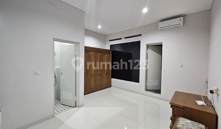 "For Sale, Shop House in Pagarsih Bandung Market, Minimart, Kings" 2