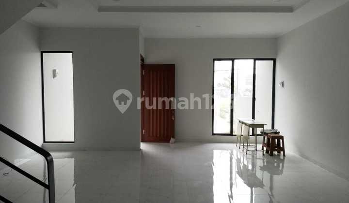 For Sale 2-Story House in Batununggal Near Rs. Mayapada, Yogya Centre, Toll Road 2