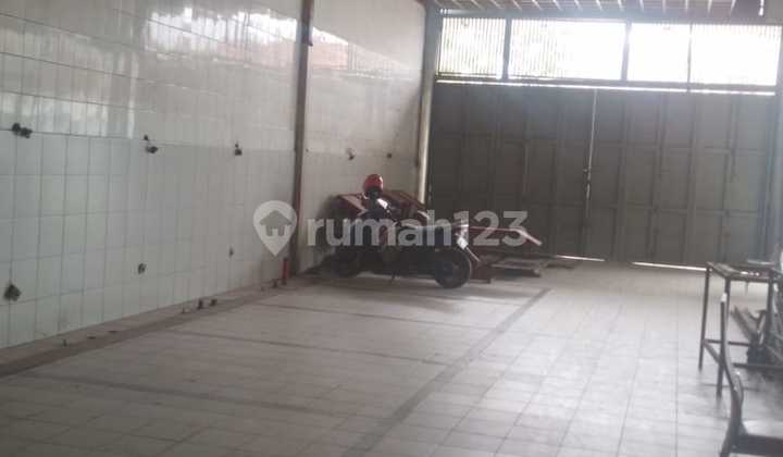 "Disewakan Ruang Usaha Mainroad Laswi Ciparay Kab, Bandung, Ramai "Disewakan Ruang Usaha Mainroad Laswi Ciparay Kab, Bandung, Ramai