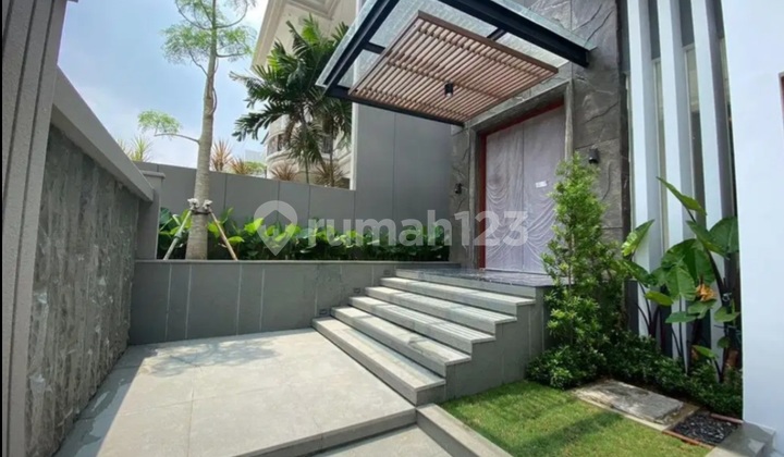 Rumah Baru Taman Golf Citraland  Modern Split Level Mewah 4