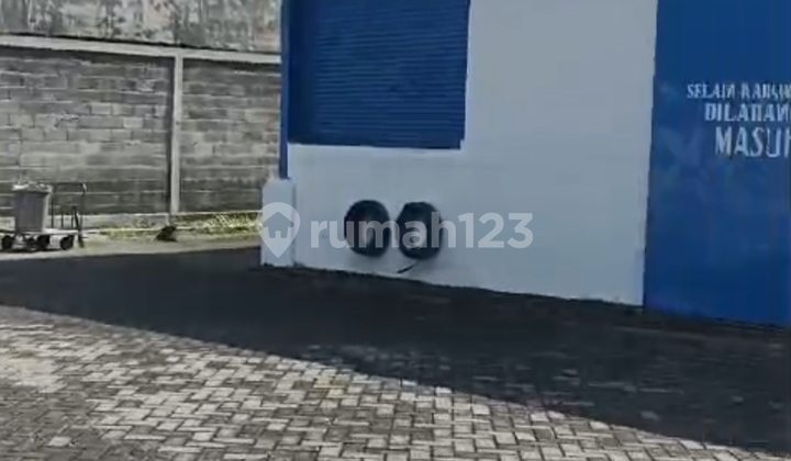 Dijual 6500 M2 Gudang Gempol - Pasuruan - Jawa Timur - Ada Bangunan Kantor 2 Lantai - Halaman Parkiran Luas