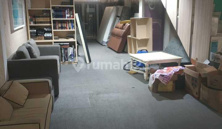 Cheap For Sale 3 Adjoined Row Shophouses Zero Mayjen Sungkono Main Road West Surabaya - Wonokitri Shophouse Complex - 10 Meters Wide - Commercial Area Suitable For All Businesses 2