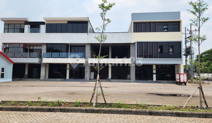 For Rent: Ruko Raya Pakal - Benowo, West Surabaya - Commercial Area, Spacious Car Parking Suitable for All Businesses, Bank, Office, Showroom, Cafe, Restaurant, Beauty Clinic 2