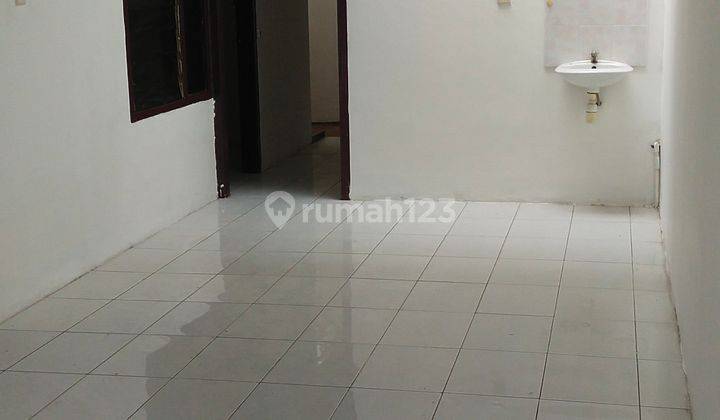 Disewakan Rumah 1lt di Green garden jakarta barat Bagus siap huni 2
