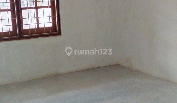 Disewakan Rumah 1lt di Green garden jakarta barat siap huni 4
