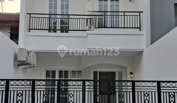 jual rumah 2lantai bagus di sunter 1