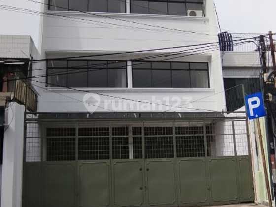 Ruko Gandeng 3Lantai Bagus di Kemayoran Jakpus Ruko Gandeng 3Lantai Bagus di Kemayoran Jakpus