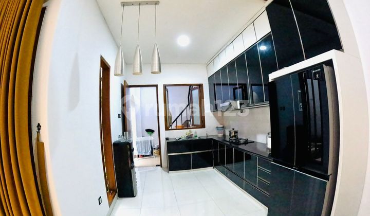 Quick Sale Nice House Strategic Location in Sunter 2