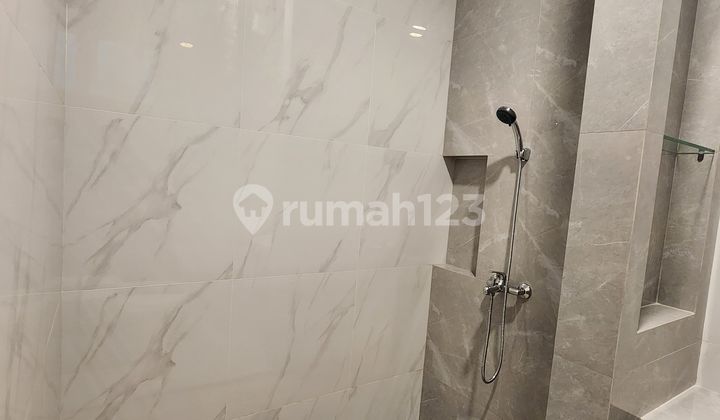 jual rumah 2lantai bagus di sunter 2