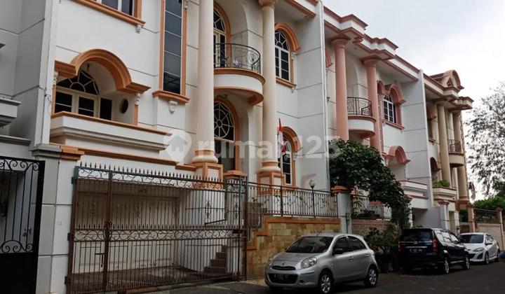 jual rumah bagus 3lt di kelapa gading