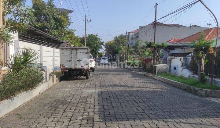 Rumah Lama Hitung Tanah Dharmahusada Dekat Superindo Hadap Timur 2