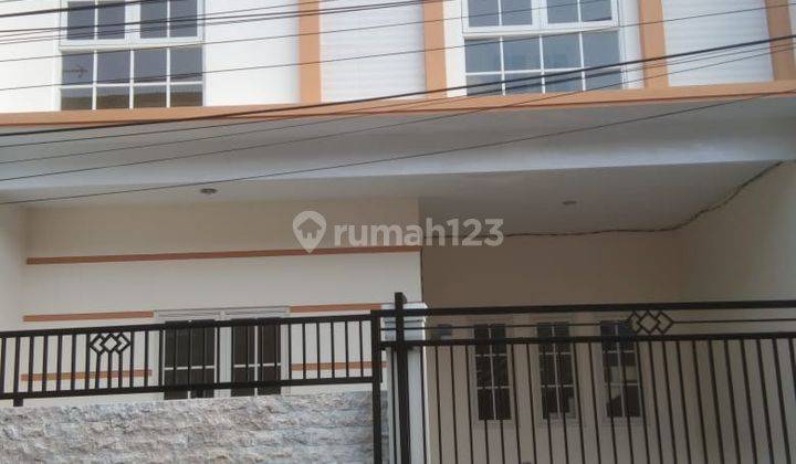 Rumah Baru Gress di Mulyosari Lebar 7 Hanya 1 M An 1