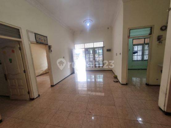 Rumah Kost Siwalankerto Dekat Universitas Petra Semi Furnish 2