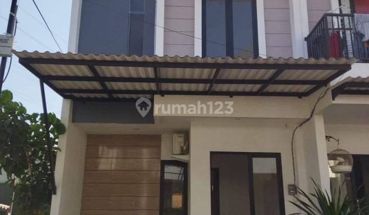 Rumah Baru Gress Furnish Baru di Dharmahusada Surabaya Timur 1