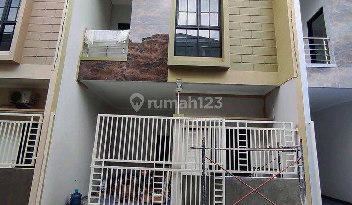 Rumah Baru 1Man Design Lega Selangkah ke Pakuwon City 1