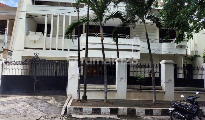 Rumah Second Dharmahusada Indah Lokasi Strategis Hadap Selatan 1