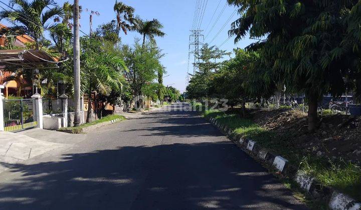 Nginden Intan Rumah Komersial Lebar 9, Surabaya 2