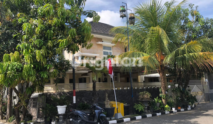 Rumah Mewah 2 Lantai Minimalis Modern di Babatan Pratama Surabaya Barat Rumah Mewah 2 Lantai Minimalis Modern di Babatan Pratama Surabaya Barat