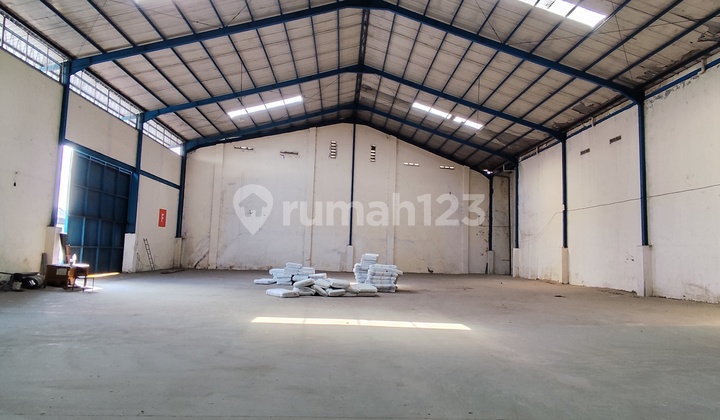 Kalianak Gudang Siap Pakai & Kantor Akses Jalan Muat Container 40Feet Kalianak Gudang Siap Pakai & Kantor Akses Jalan Muat Container 40Feet