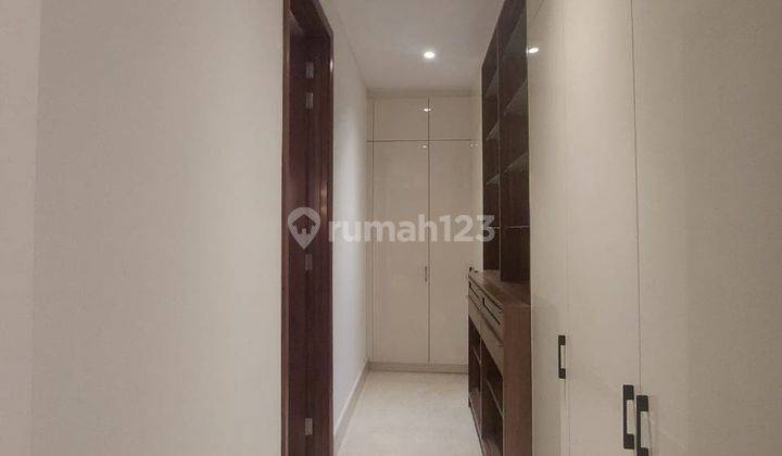 dijual Apartemen Regent Residences Bagus Sekali 8