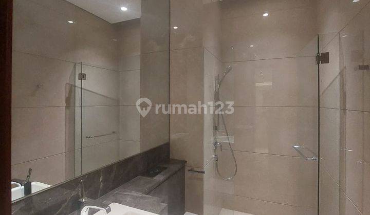 dijual Apartemen Regent Residences Bagus Sekali 12