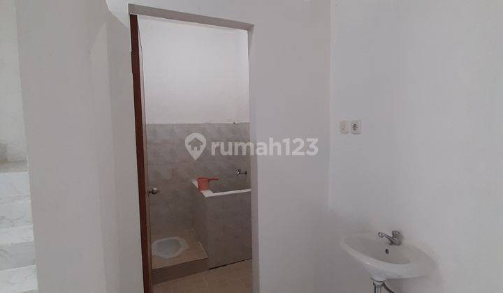 Ruko Sewa Pluit Kencana, 3 Lantai, Murah, Strategis 3