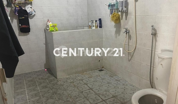 For Sale House in Pisangan Timur Area, East Jakarta 2