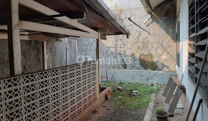 Rumah tua hitung tanah di kayu putih jakarta timur 1