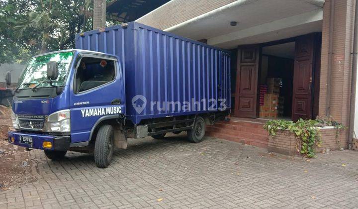 Rumah pinggir jalan besar cocok untuk usaha dan kantor di tomang raya jakarta barat 1