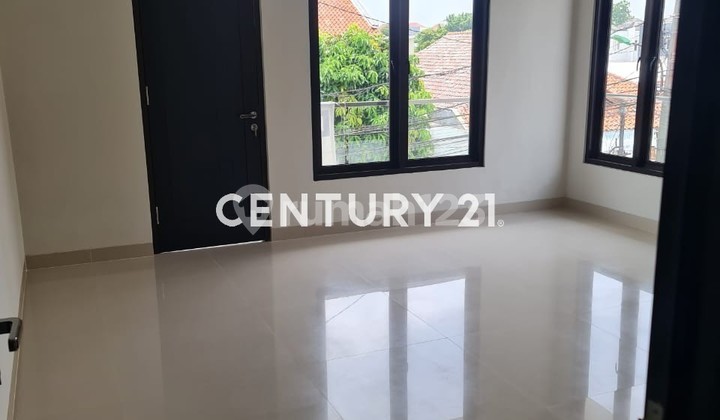 Dijual Rumah Brandnew Duren Sawit Jakarta Timur 2