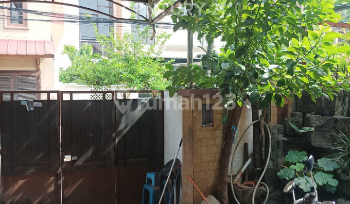 Rumah Cantik Minimalis Super Strategis di Cempaka Putih Jakpus 2