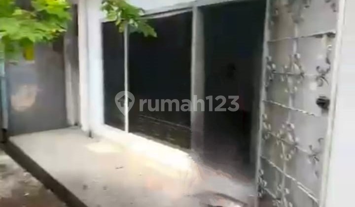 Dijual Tempat Usaha Sekaligus Rumah di Pinggir Jalan Besar Angke