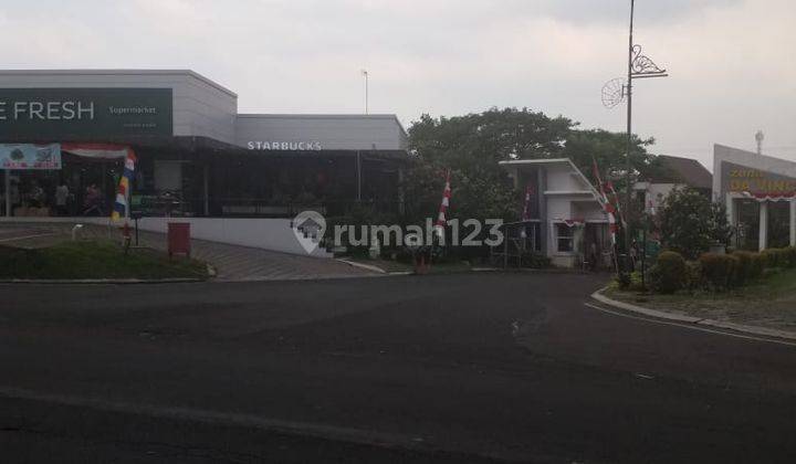 Dijual Rumah 2 Lantai Semi Furnish Dekat Starbuck Legenda Wisata 2