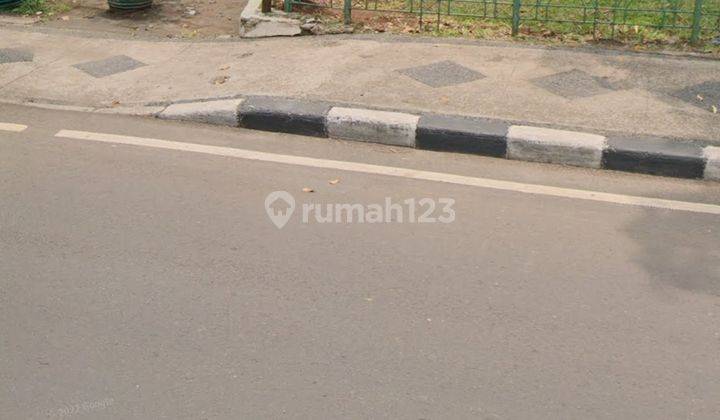 Disewakan  tanah komersil  strategis  di kebayoran baru 2