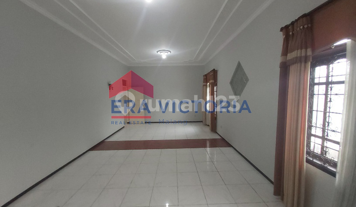 Rumah sewa, siap huni, keamanan 24 jam, jalan lebar 9