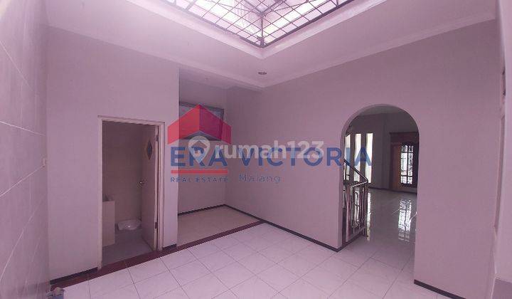 Rumah sewa, siap huni, keamanan 24 jam, jalan lebar 13