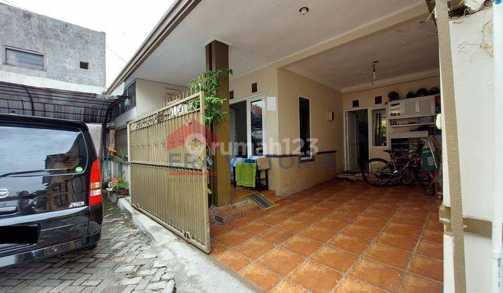 Rumah jual, kondisi terawat, dekatsekolah hwa ind, dekat kampus 1