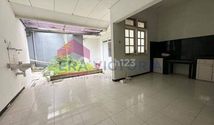 Disewakan rumah araya blok depan cocok untuk kantor tempat usaha 2