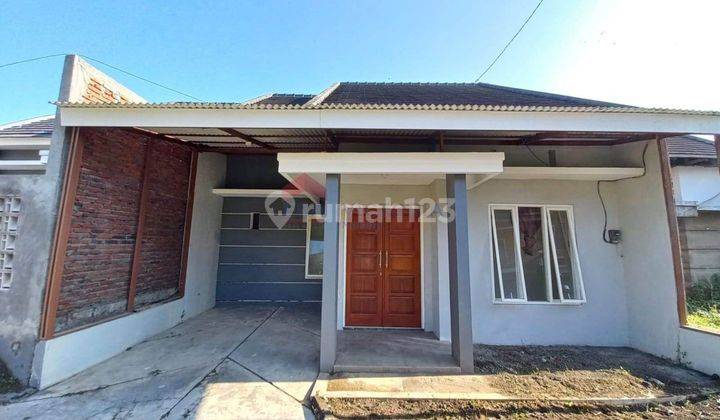 Rumah jual dekat kampus UMM cocok untuk kost strtegis 1