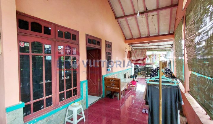 House for Sale, Easy Access, 10 Minutes to School and University 2