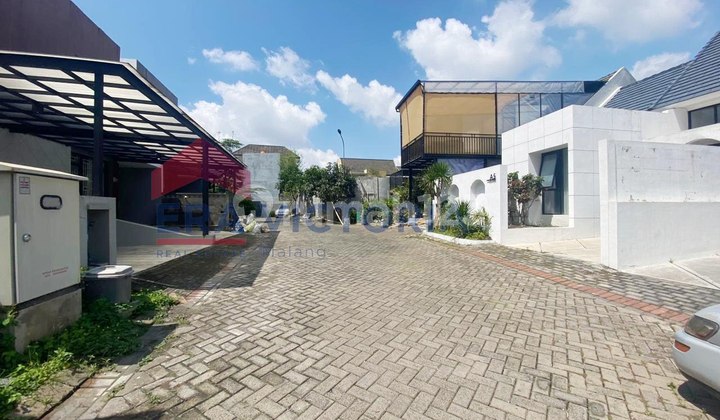 Fully Furnished Rental House in a Gated Community Near Ubaya Fully Furnished Rental House in a Gated Community Near Ubaya