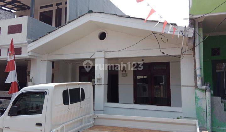 Rumah Secondary  minimalis sederhana di JatiSampurna  1